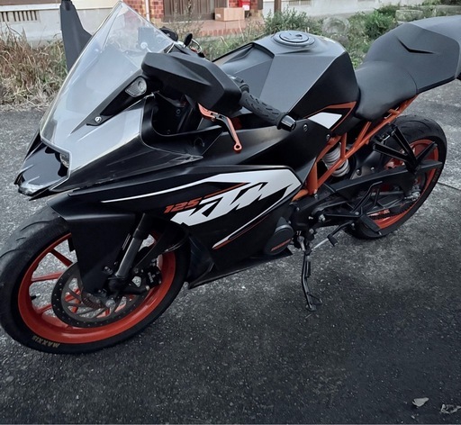 オススメ乗りやすい自賠責2年以上KTM RC125 (son son) 宮崎のバイクの