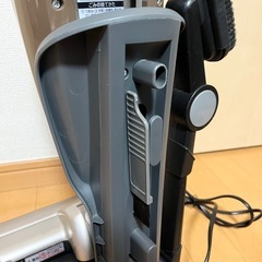 【HITACHI】自立・充電式掃除機(説明書&付属品付)の画像