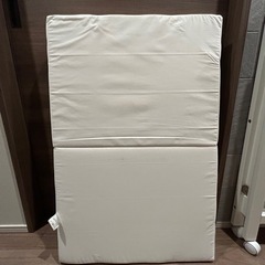 カトージ　ベビーベッド　ミニ　60×90の画像