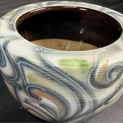 渦巻き模様の陶器鉢　火鉢　メダカ飼育等の画像