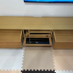テレビボードの画像