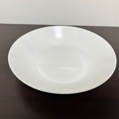 【未使用】白い大皿の画像