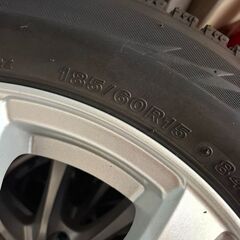 185 60R15　スタッドレスタイヤセット　新品VRX2の画像