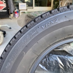 バリ山　175/70R14　BRIDGESTONE   スタッドレスタイヤの画像