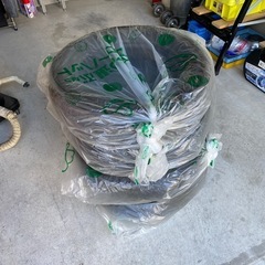 バリ山　175/70R14　BRIDGESTONE   スタッドレスタイヤの画像