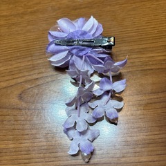 髪飾りの画像
