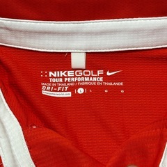 NIKEゴルフウェアポロシャツの画像