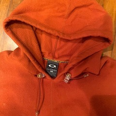 ☃️沖縄以外に寒いです☃️アメリカ購入OAKLEY フリースフーディ☃️の画像