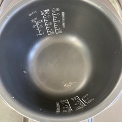 象印 炊飯器 IH式 極め炊き 5.5合 ブラウン NP-VN10の画像