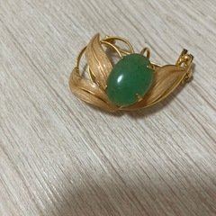 ブローチ4点セットの画像