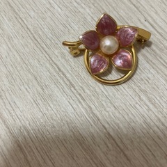 ブローチ4点セットの画像