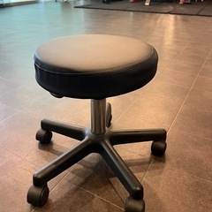 治療用チェア　オフィスチェアの画像