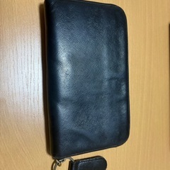 PRADA財布の画像