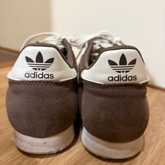 adidas R71 "Earth Strata/Off White/Footwear White"の画像