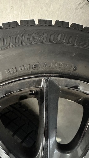 ブリヂストン　スタッドレスタイヤホイール付き４本セット165/70R/14 アクア/ヴィッツなど