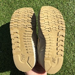 ニューバランス ベージュ スニーカー 19.5cm の画像