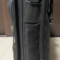 TUMI ビジネスバッグの画像