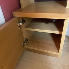 31日まで❗️無垢材本棚、一緒並んで使えるし、両サイドでも使えますの画像