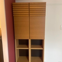 31日まで❗️無垢材本棚、一緒並んで使えるし、両サイドでも使えますの画像