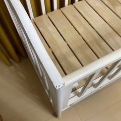 ベビーベッドの画像