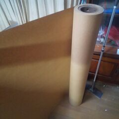 【一部使用済】クラフト紙のロールの画像
