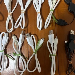 充電ケーブル　色々の画像