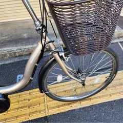 中古24インチYAMAHA電動アシスト自転車　8.9Ah 大阪の画像