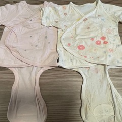 ベビー肌着やボディスーツ6点の画像
