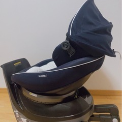 combi チャイルドシートの画像