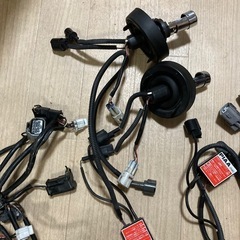 Fz1s2008のヘッドライト部分の配線の画像