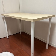 IKEA 勉強デスク
の画像