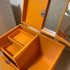 化粧道具箱　鏡付きの画像