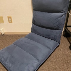ほぼ未使用　アイリスプラザ 座椅子の画像