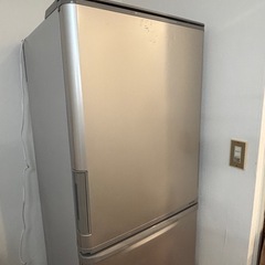 シャープ　冷蔵庫の画像