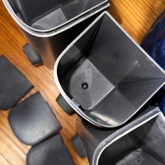 洗濯かご、ディスペンサーの画像