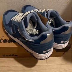 【新品未使用】Diadora¥22000スニーカー N902ディアドラ靴の画像