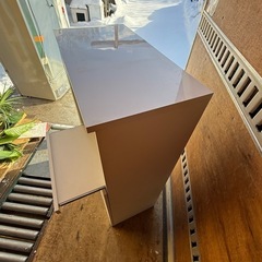 食器棚！ホワイト！高さ1190/幅750/奥行き400/の画像