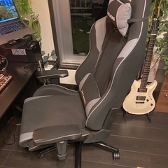 AKracing ゲーミングチェアの画像