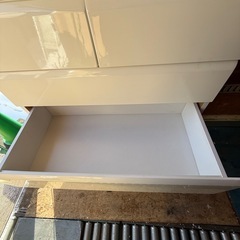 タンス！ホワイト！6段！高さ1360/幅900／奥行き450/の画像