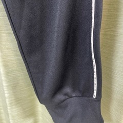 ナイキ　NIKE  ジャージパンツ サイドライン 黒 ブラック パンツ　サイズMの画像