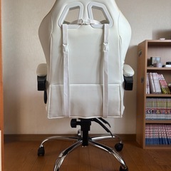 ニトリ　ゲームチェアの画像
