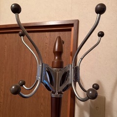 ハンガーラックの画像