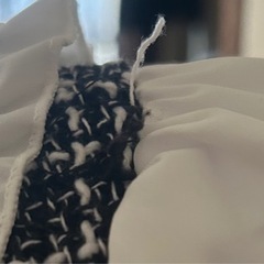 ツイード生地の長袖ドレスの画像