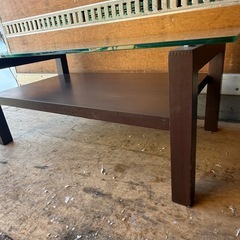 ガラステーブル！幅1150/奥行き650/高さ450/の画像