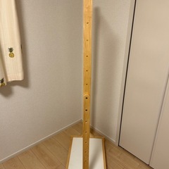 ハンガーラックの画像