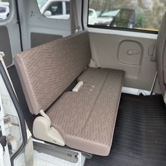 スズキ　エブリィ　令和1年　走行距離6万キロ　車検2年間　4速AT  ナビ　キーレスの画像