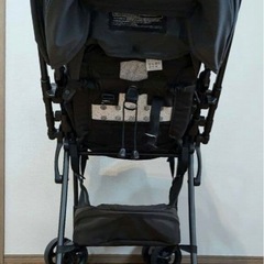 超軽量　アップリカ　ベビーカーの画像