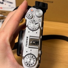 fujifilm xm5 ボディー(おまけ付き)の画像