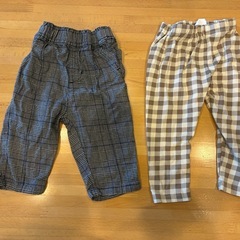 赤ちゃん用の服の画像