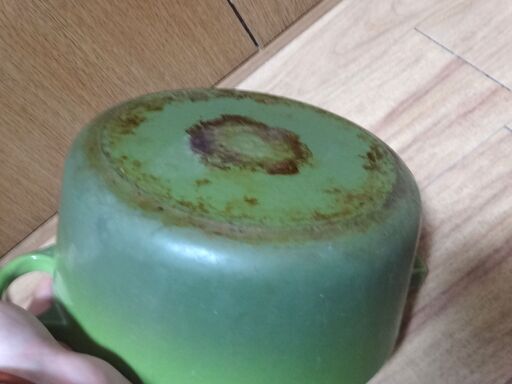 ル・クルーゼ　LE CREUSET　お鍋　ホーロー　緑